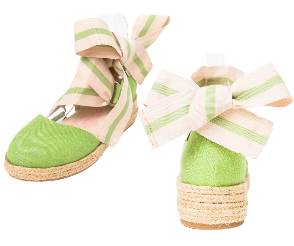 QUADSis Elaine Too Espadrille Wedge Green Apple. Comfortable, sustainable, low heel wedge with adjustable grosgrain ribbon and jute wrap. Canvas.