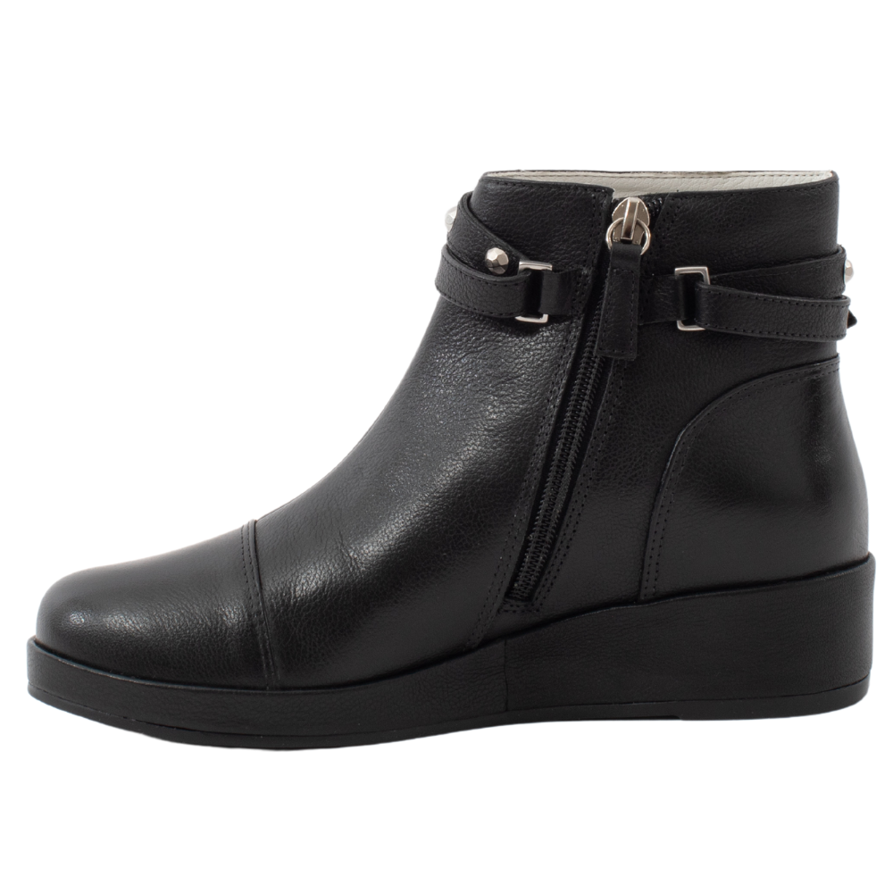 QUADSis Katherine Bootie Black