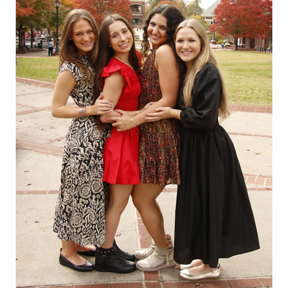 QUADSis Ballet flat Black and Gold. Comfortable, sustainable, and lightweight with removeable leather tie. Genuine leather in black and soft gold.