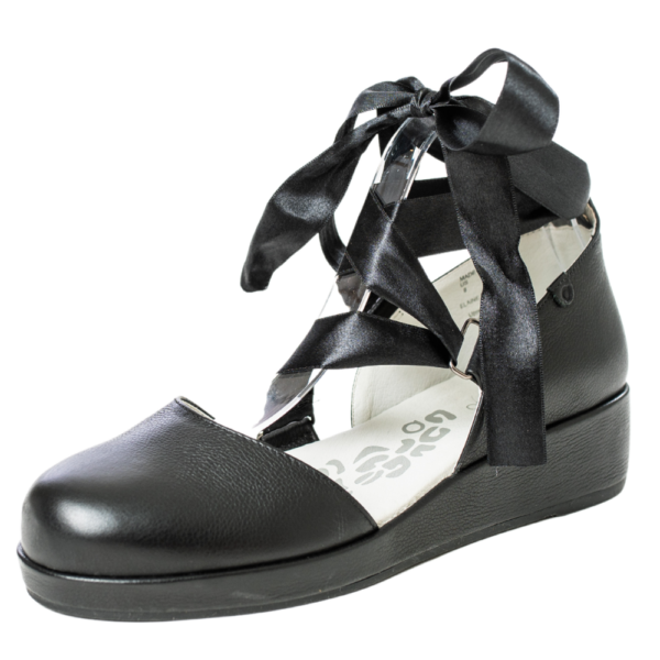 QUADSis® shoes - Stylish, Innovative, Solutions. Shoes intentionally crafted for style, comfort, and function in women's sizes. In-stock & same day shipping! www.shopquads.com